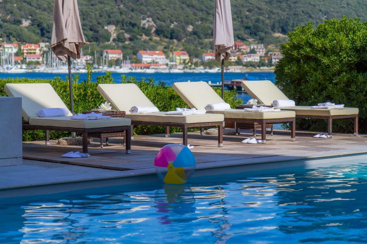 Villa Royal Supetarska Draga Exterior photo